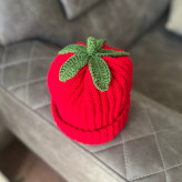 کلاه بافتنی طرح گوجه سایز بزرگسال